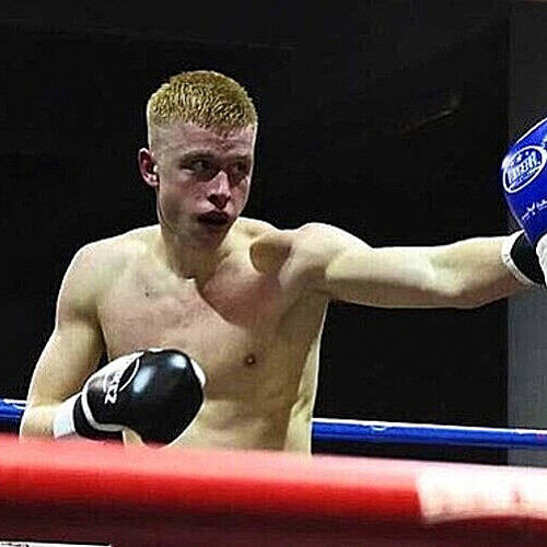 Boxen mit Toni